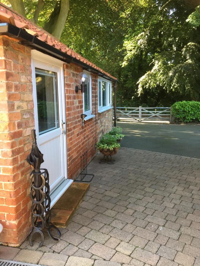 Crossways Self-Catering Cottage - Self Contained East Ravendale Esterno foto